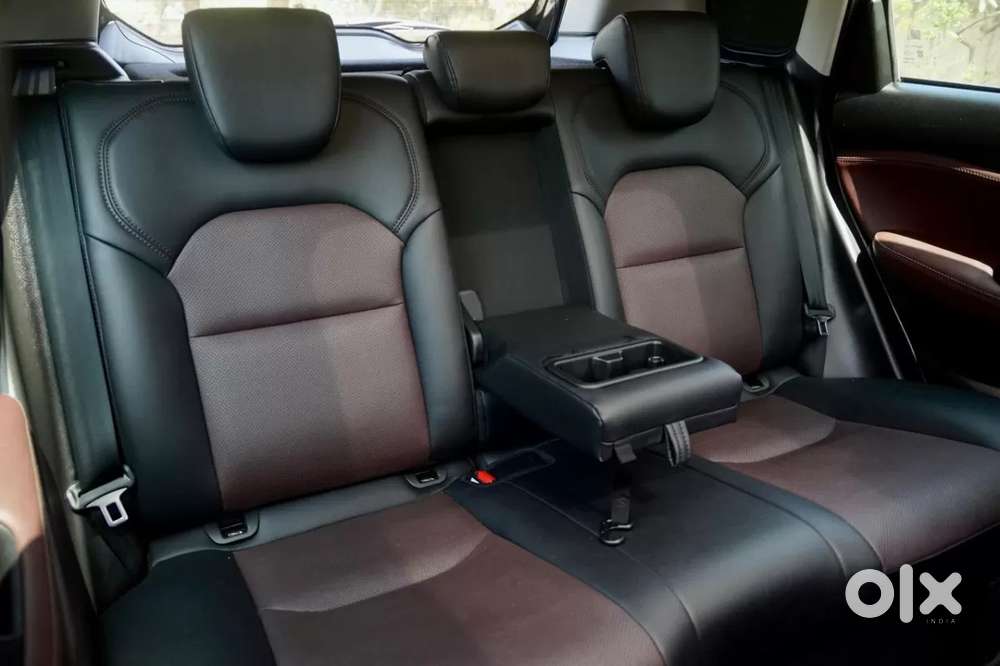 Maruti Suzuki Grand Vitara 1.5 Alpha Smart Hybrid At, 2024, Petrol