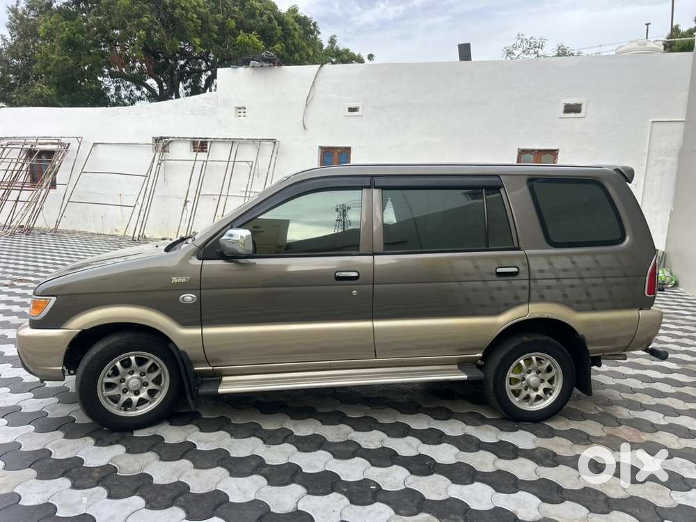 Chevrolet Tavera Diesel 2012 Manual