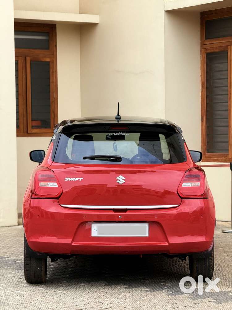 Maruti Suzuki Swift Vvt Zxi, 2018, Petrol
