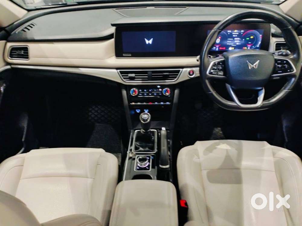 Mahindra Xuv700 2.2 Ax 7 Diesel Mt Str, 2024, Diesel