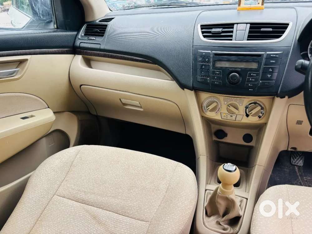 Maruti Suzuki Swift Dzire 1.2 Vxi Bsiv, 2013, Petrol