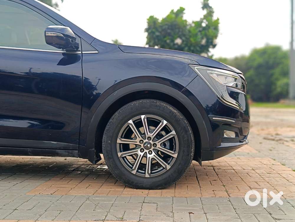 Mahindra Xuv700 2.0 Ax 7 Petrol At Luxury Pack Str, 2022, Petrol