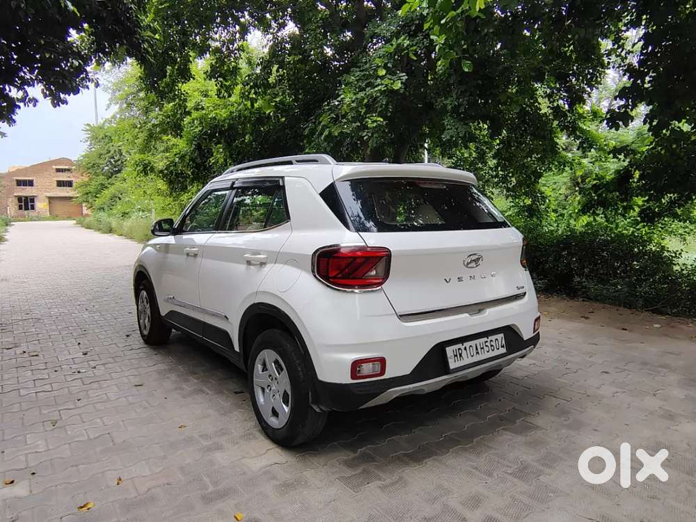 Hyundai Venue 1.0 Sx (o) Turbo Dct, 2019, Petrol