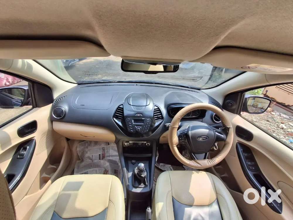Ford Figo Aspire Titanium Petrol