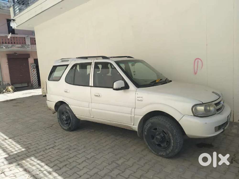 Tata Safari 2012 Diesel 100000 Km Driven