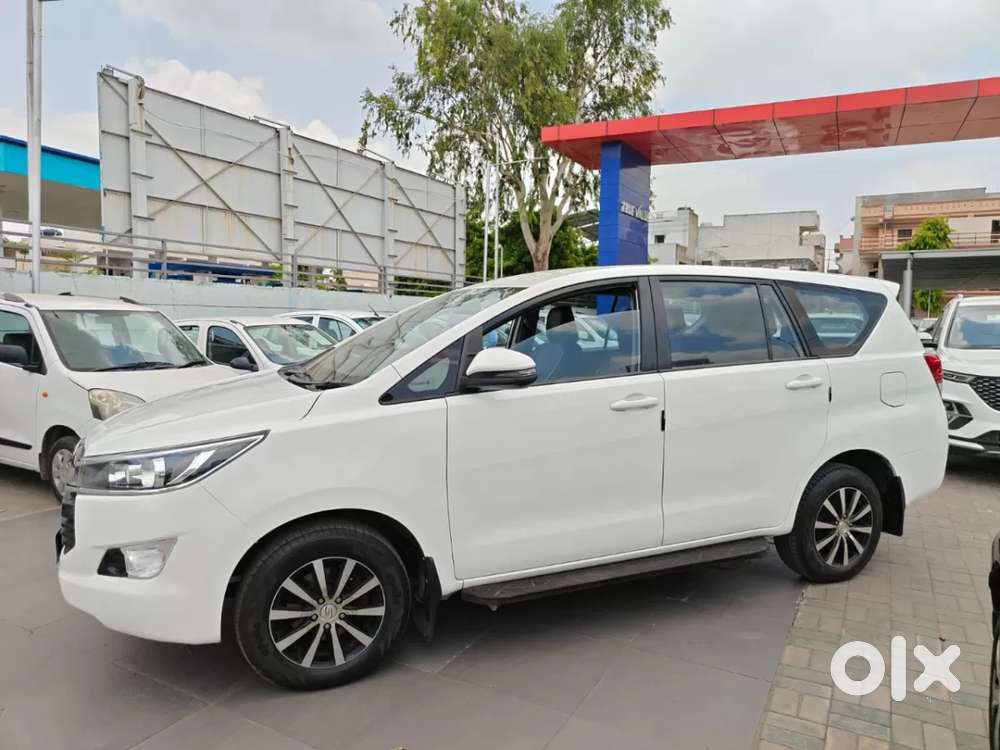 Toyota Innova Crysta 2.4 G Mt 7 Str, 2020, Diesel