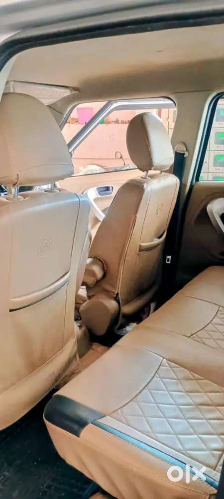 Mahindra Tuv 300 2016 Diesel Automatic