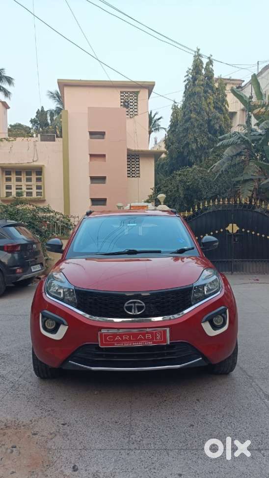 Tata Nexon 1.2 Revotron Xma Amt (s), 2019, Petrol