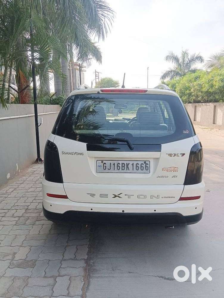 Mahindra Rexton, 2014, Diesel