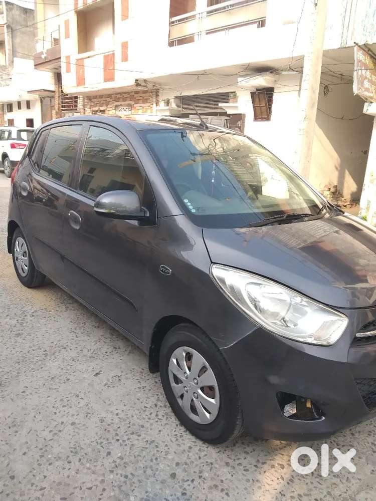 Hyundai I10 Magna Petrol 2013