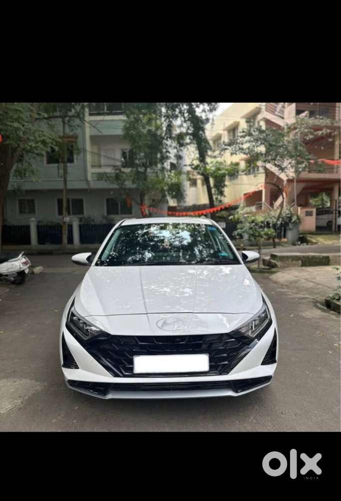 Hyundai New I20 1.2 Asta (o) Ivt, 2024, Petrol
