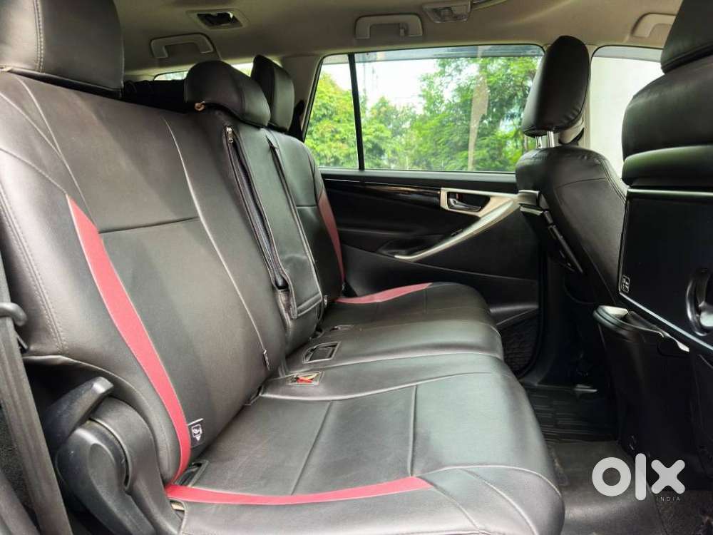 Toyota Innova Crysta 2.4 V 8 Str, 2021, Diesel