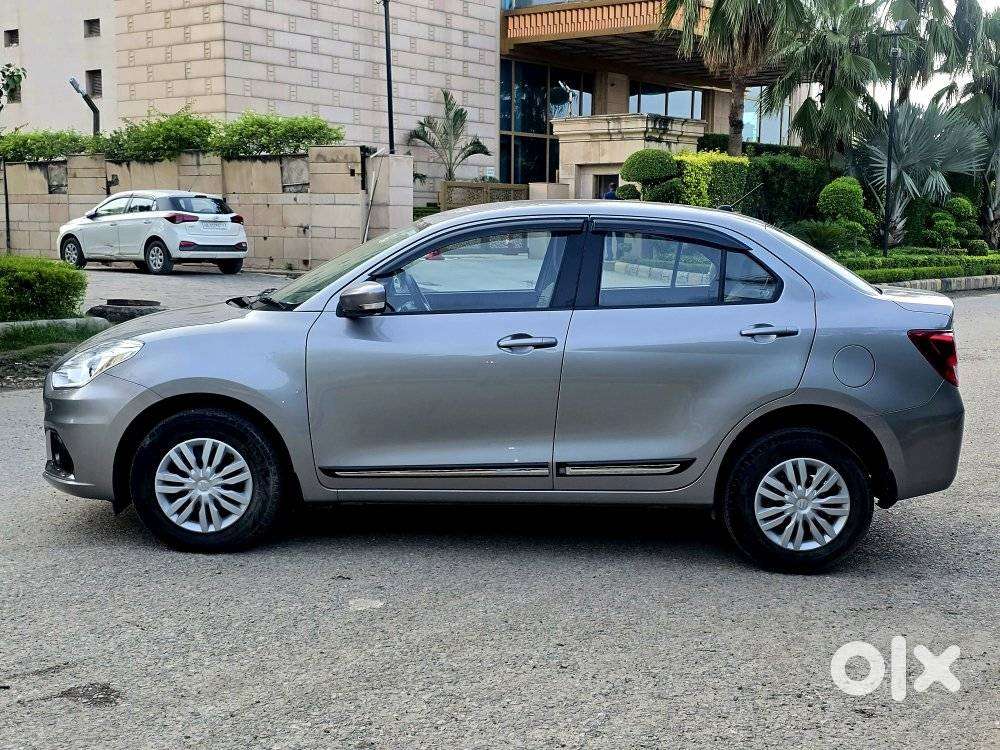 Maruti Suzuki Dzire 1.2 Vxi Amt, 2020, Petrol