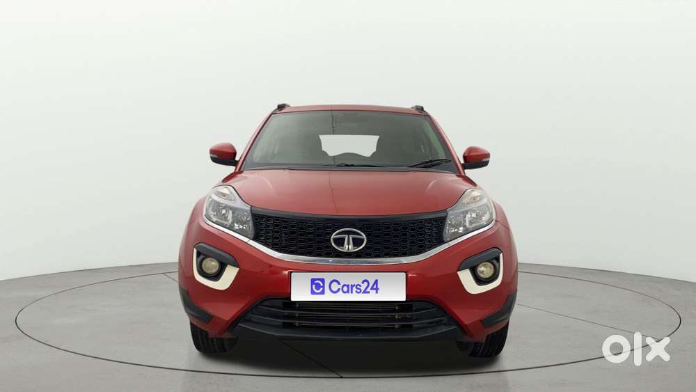 Tata Nexon 1.2 Revotron Xt, 2018, Petrol