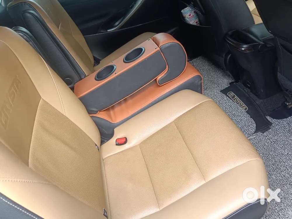 Toyota Innova Crysta 2022