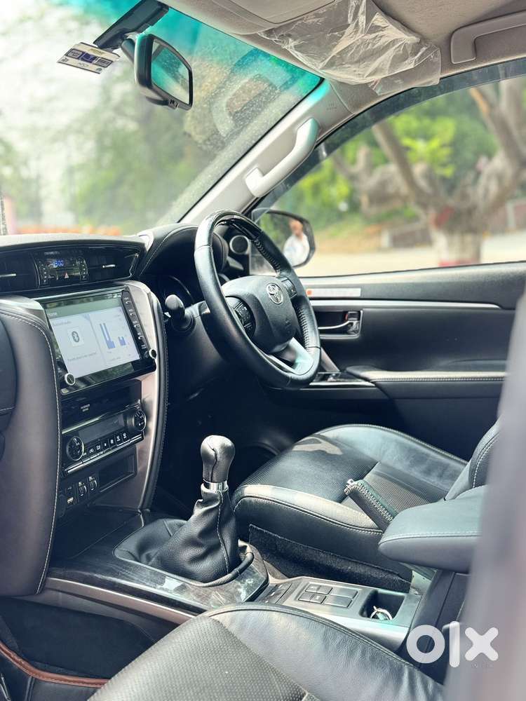 Toyota Fortuner 4x4 Mt 2.8 Diesel, 2023, Diesel