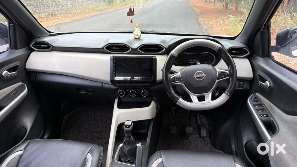 Nissan Magnite, 2021, Petrol