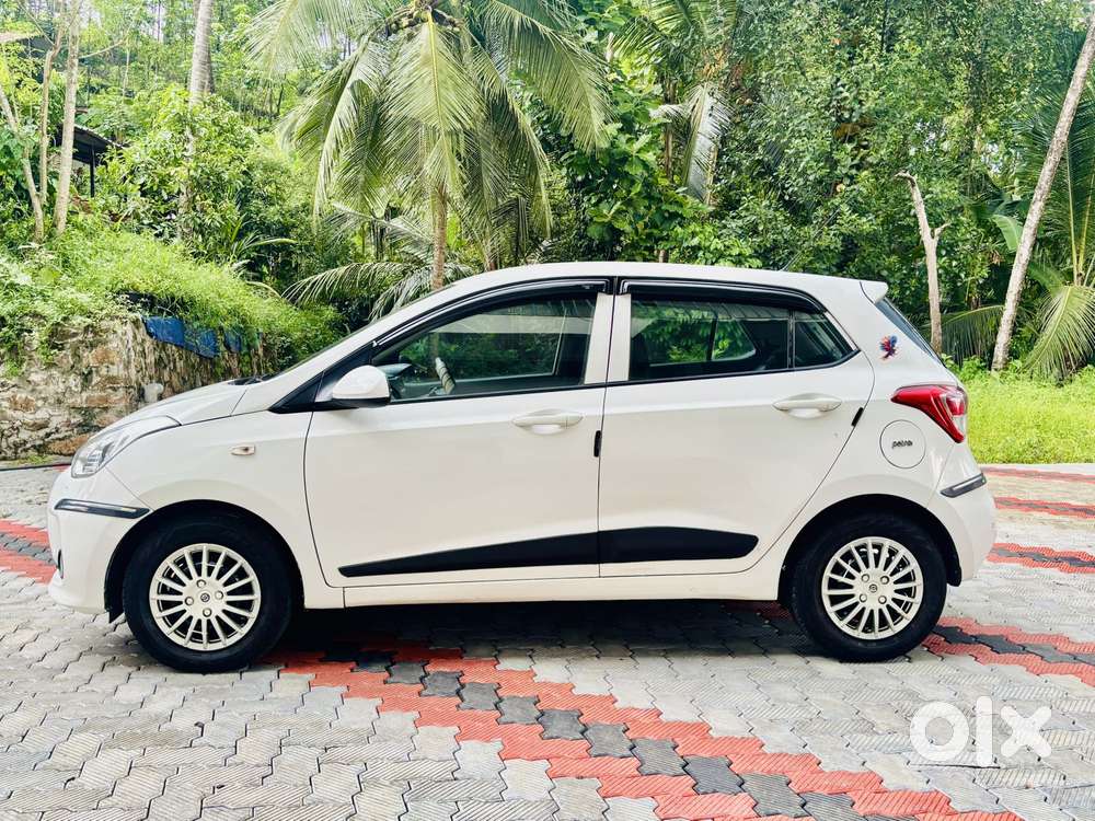 Hyundai Grand I10 Sportz 1.2 Kappa Vtvt, 2018, Petrol