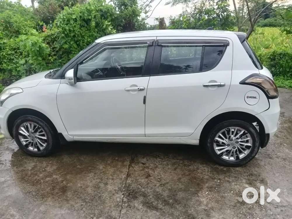 Maruti Suzuki Swift 2015