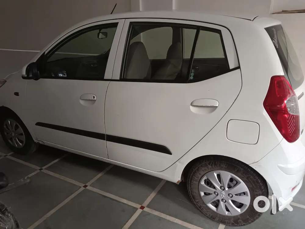 Hyundai I10 2011 Cng & Hybrids Well Maintained