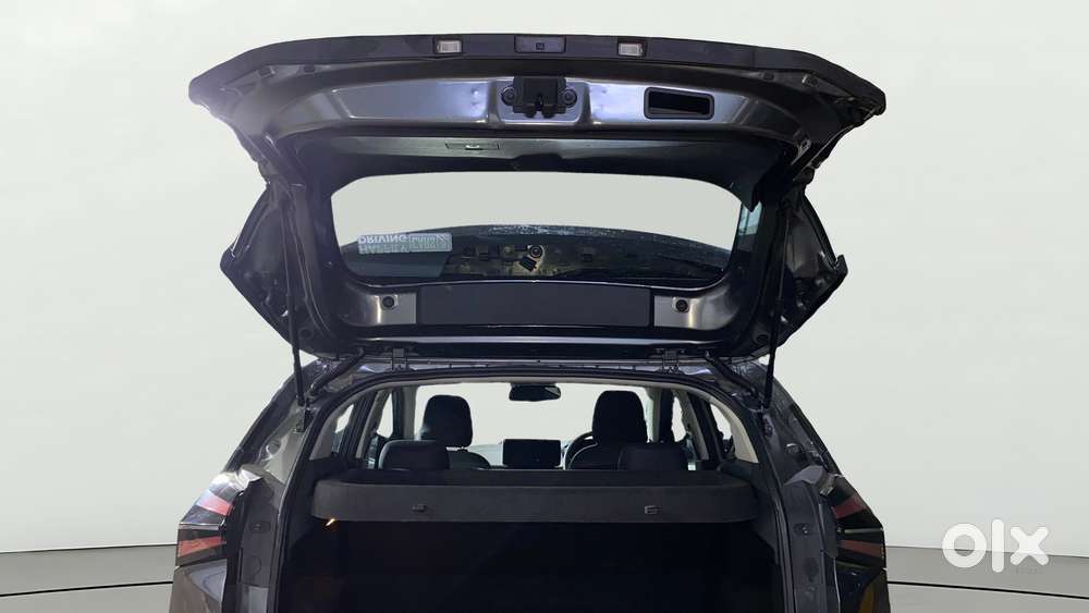 Tata Nexon Creative Plus S 1.2 Revotron Petrol 7dca, 2023, Petrol