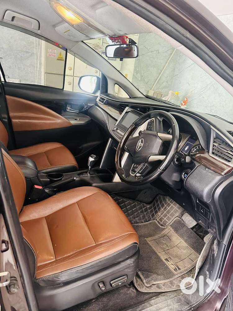 Toyota Innova Crysta 2.8 Zx At, 2017, Diesel