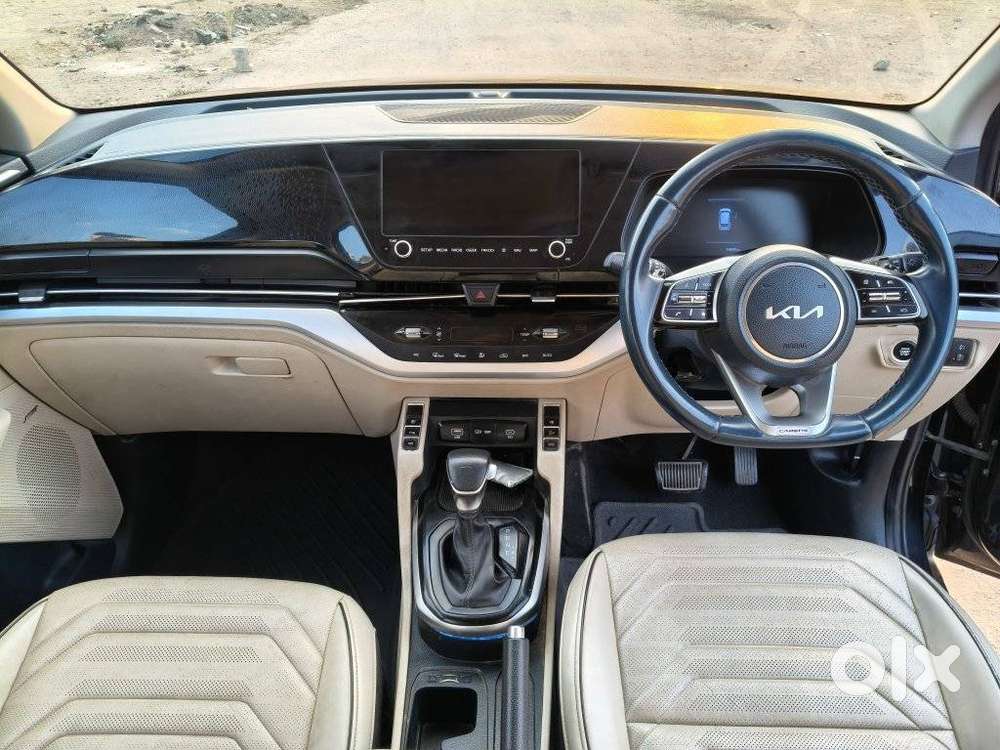 Kia Carens 1.4 Luxury Plus 6 Str, 2022, Petrol