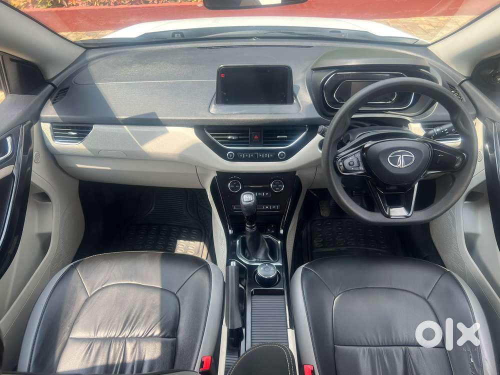Tata Nexon 1.2 Revotron Xz Plus, 2020, Petrol