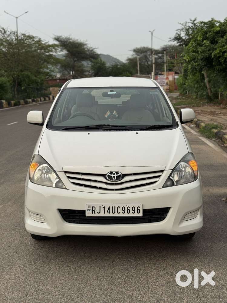 Toyota Innova, 2011, Diesel