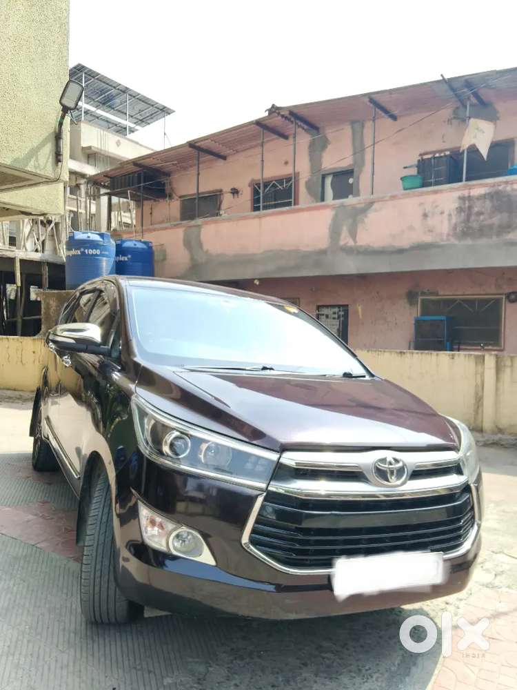 Toyota Innova Crysta 2018 Diesel Well Maintained