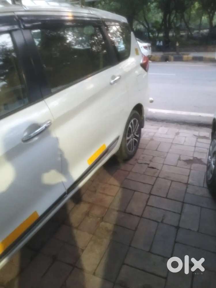 Maruti Suzuki Ertiga Zxi Cng 2023