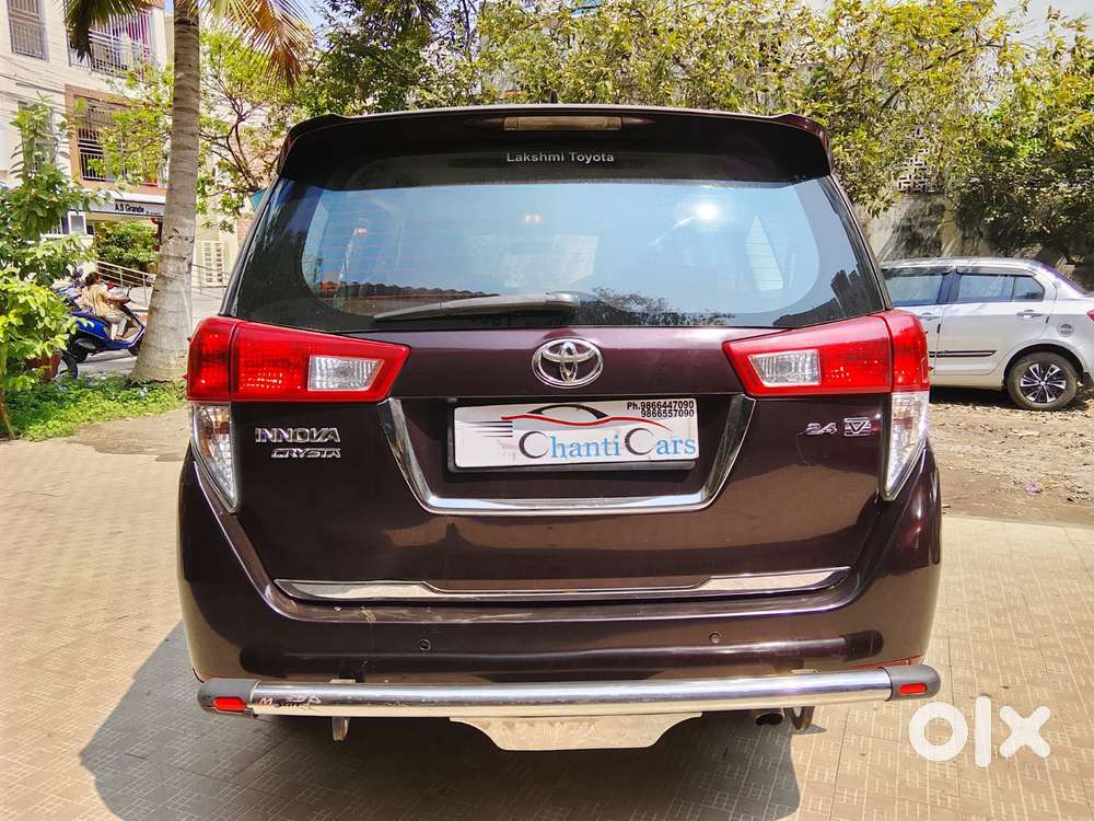 Toyota Innova Crysta 2.4 V 7 Str, 2017, Diesel