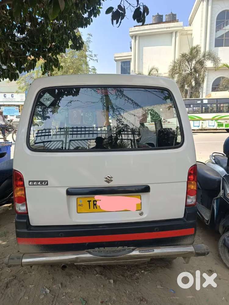 Maruti Suzuki Eeco 2022 Cng  65000 Km Driven With Service Record