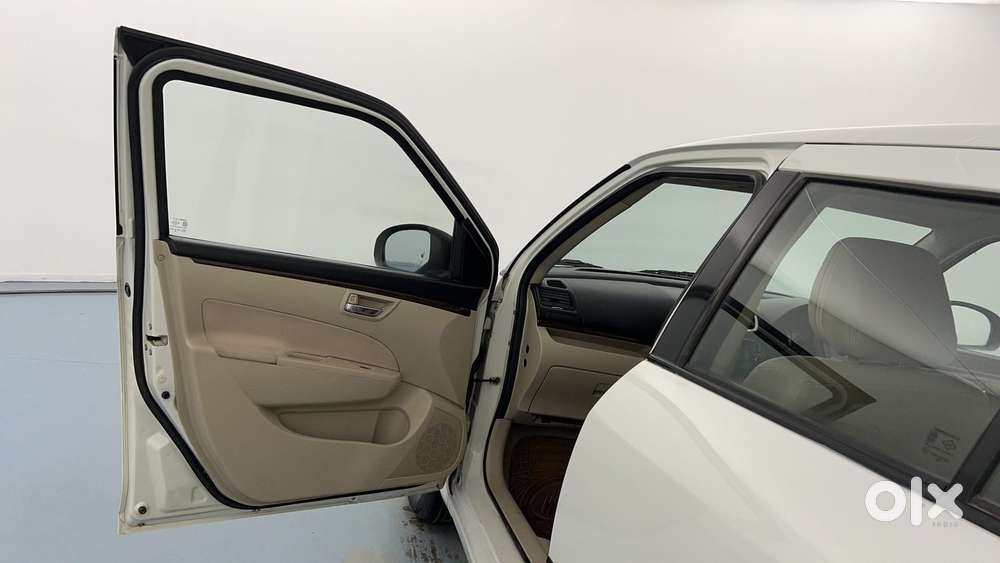 Maruti Suzuki Swift Dzire 1.3 Vxi, 2015, Petrol