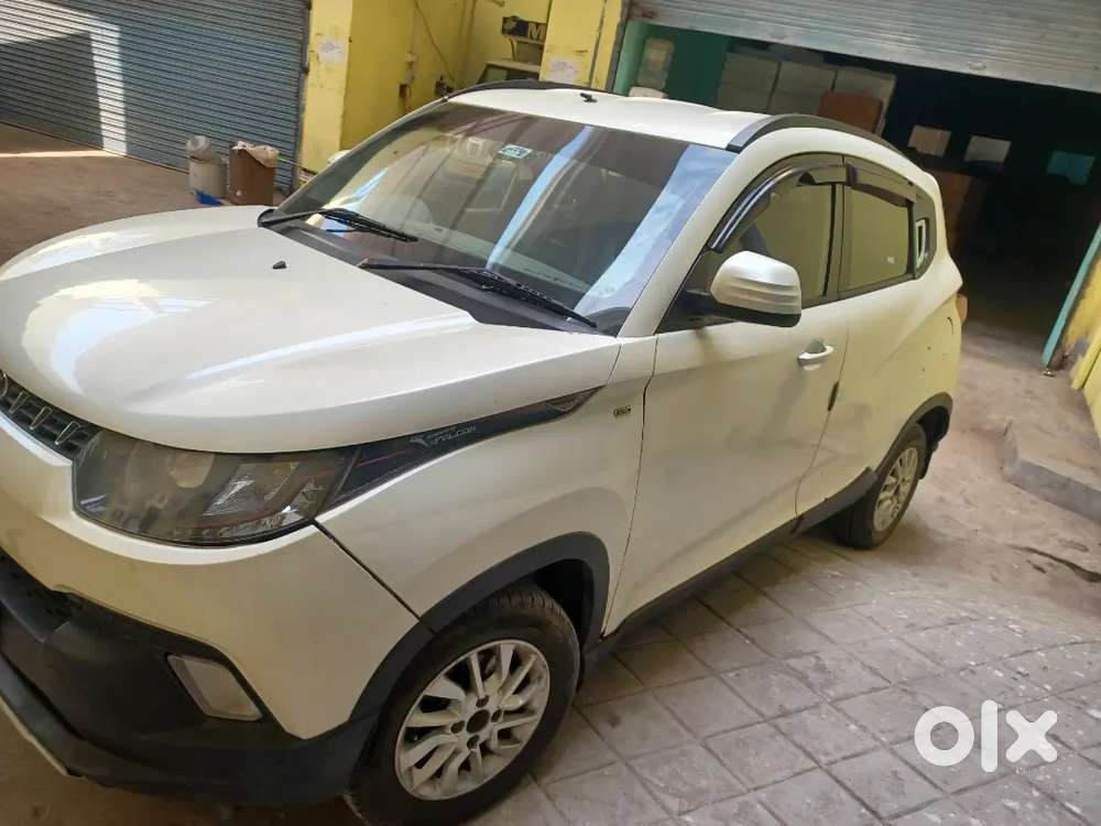 Mahindra Kuv 100 2016