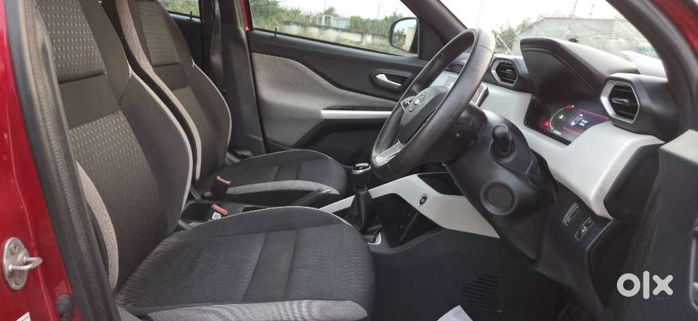 Nissan Magnite 1.0 Xv Premium Turbo Dual Tone, 2024, Petrol