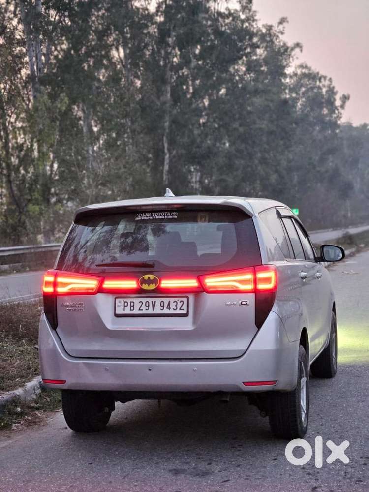 Toyota Innova Crysta 2017 Diesel Well Maintained