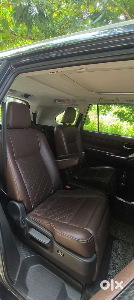 Toyota Innova Hycross 2023 Petrol Good Condition