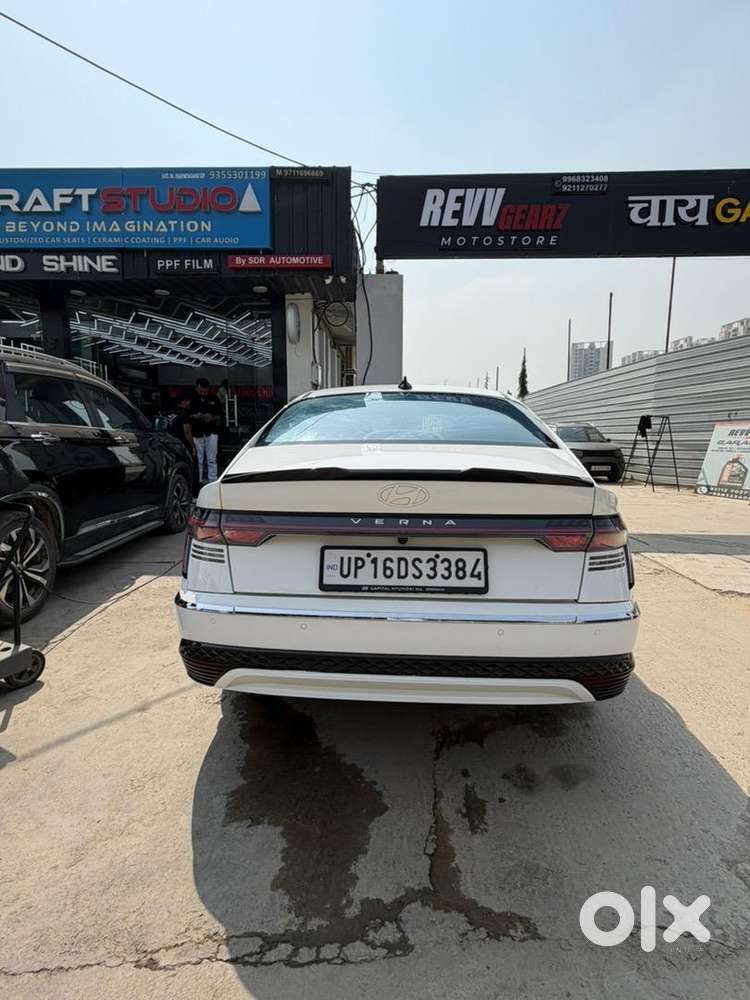 Hyundai Verna 2023 Petrol 54100 Km Driven