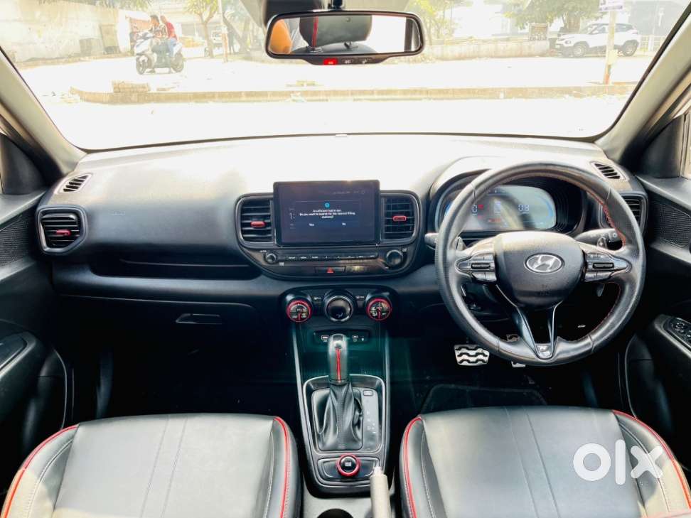 Hyundai Venue 1.0 Sx (o) Turbo Dct, 2023, Petrol
