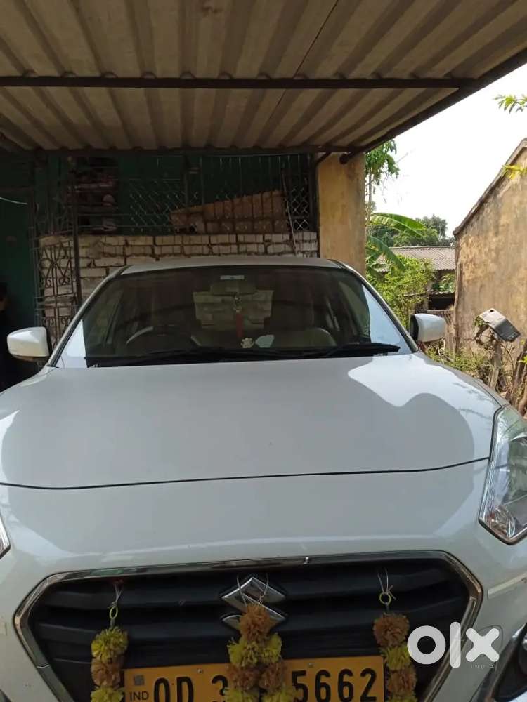 Maruti Suzuki Dzire 2022 Petrol 80000 Km Driven