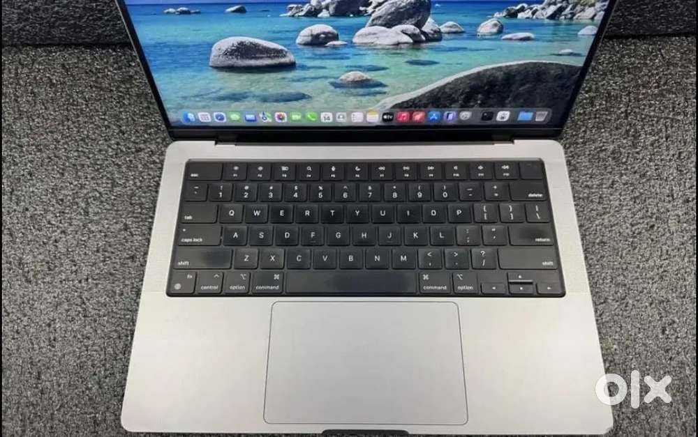 Apple MacBook Pro M2 PRO

14 2023 A2779 16GB/

512GB SSD Space Gray