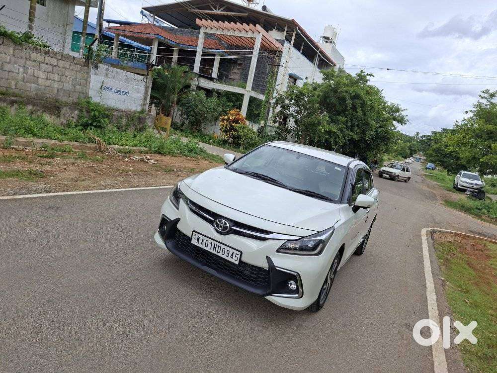 Toyota Glanza 1.2 V, 2024, Petrol