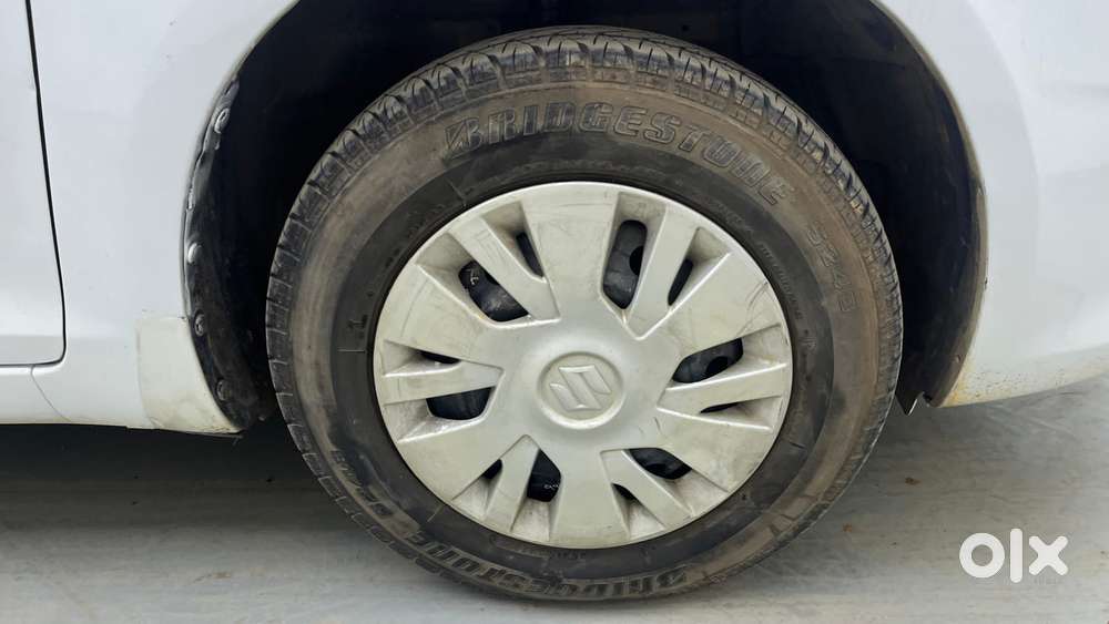 Maruti Suzuki Swift Vvt Vxi, 2014, Petrol