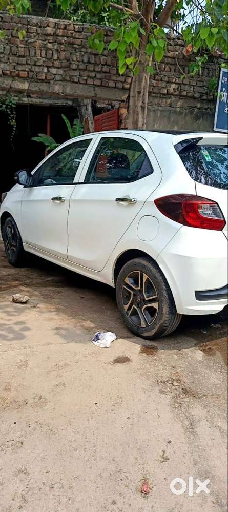 Tata Tiago 2023 Cng 46000 Km Driven Brand New Showroom Condition