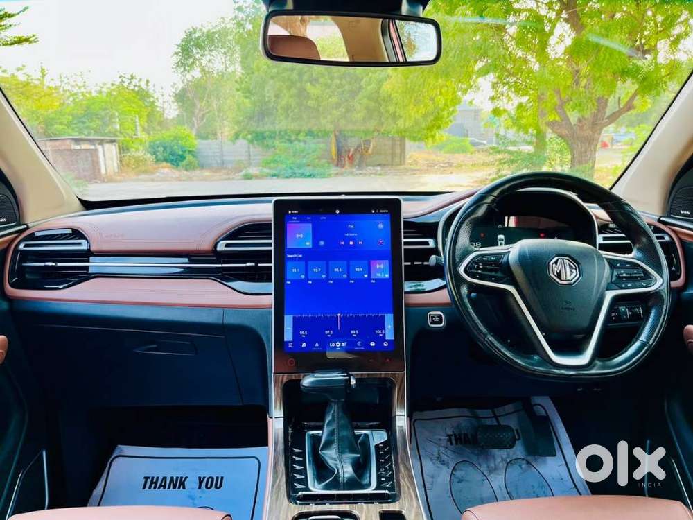 Mg Hector Plus Savvy Pro 1.5 Turbo Petrol Cvt 6 Str, 2023, Petrol