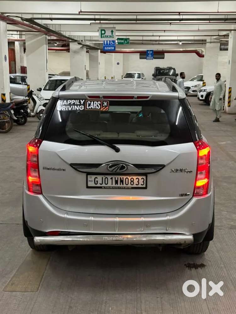 Mahindra Xuv500 2016