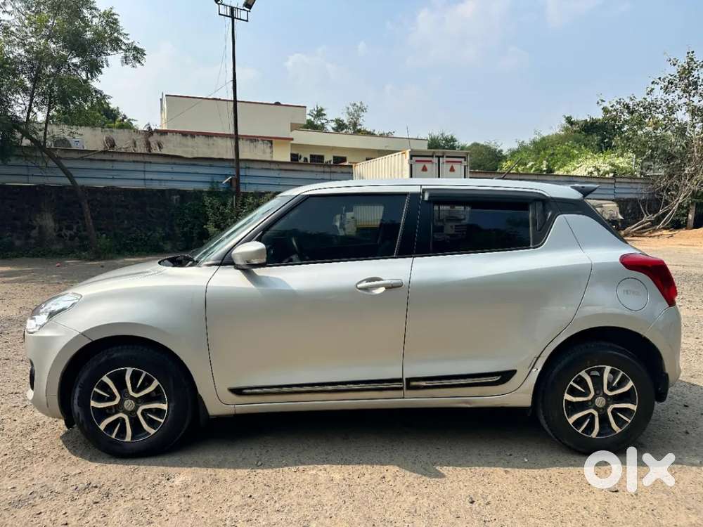Maruti Suzuki Swift Vxi, 2021, Petrol
