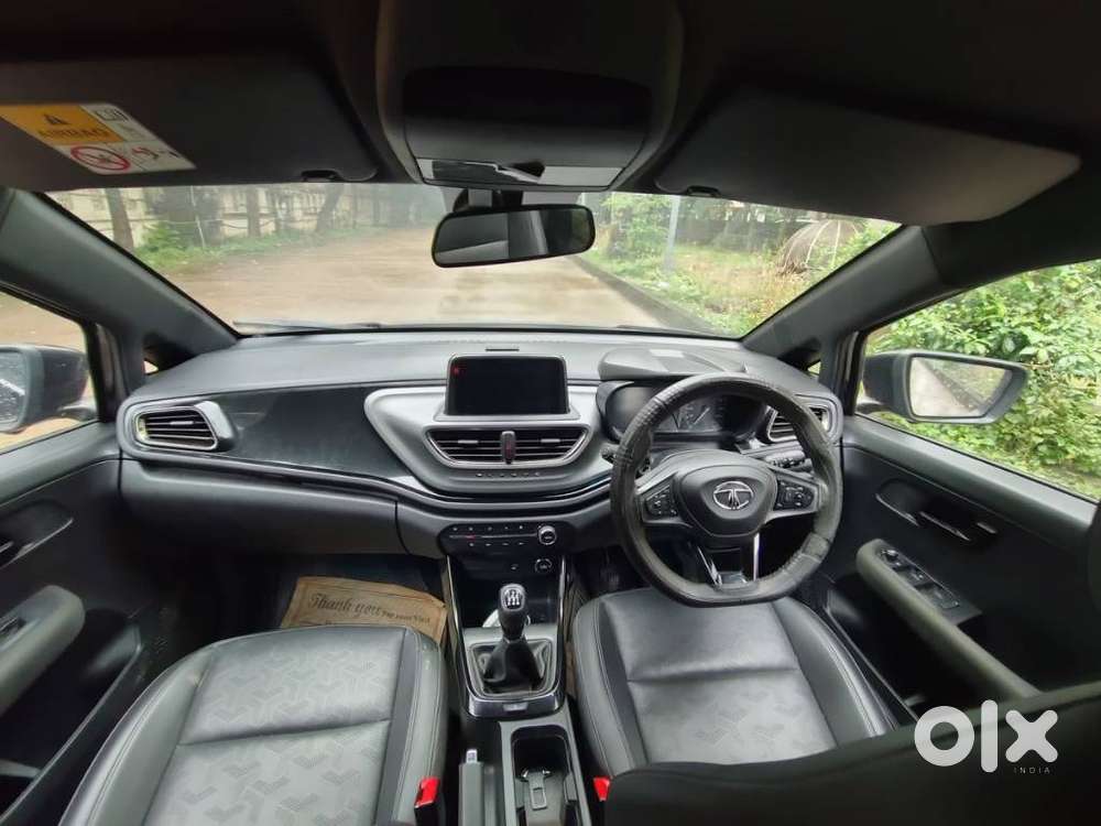 Tata Altroz 1.2 Xz Plus Dark Edition, 2021, Petrol