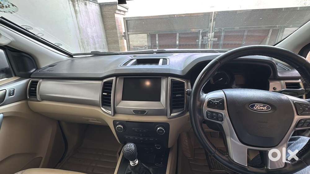 Ford Endeavour 4x4 Manual